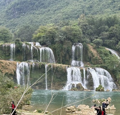 FOR THE EXPLORER: From Vietnam to Thailand